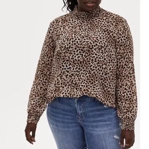 Torrid Mock Neck Sheer Leopard Blouse size 00 NWOT